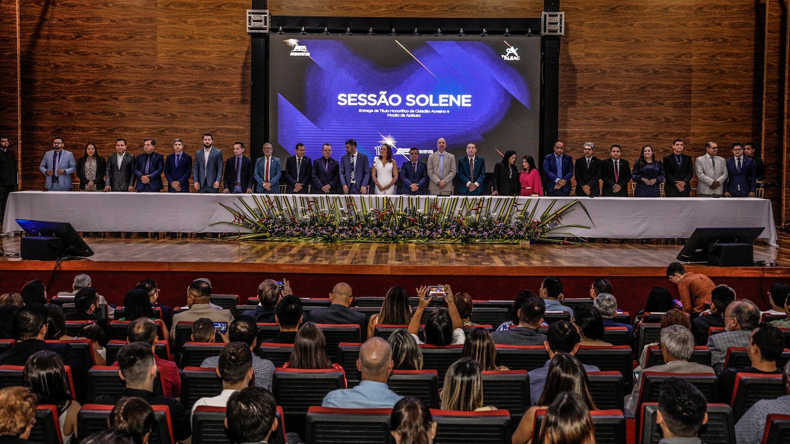 Homenagens e Reconhecimento: Sessão solene da Aleac celebra contribuições notáveis para o desenvolvimento do Acre